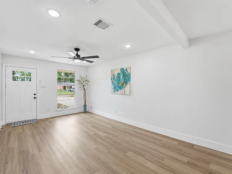 3714 Brookmeade Dr — Photo 17