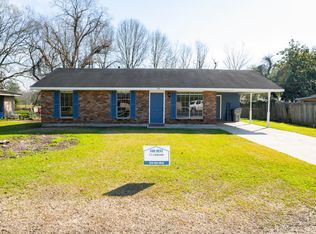 912 Patricia St, Baker, LA 70714