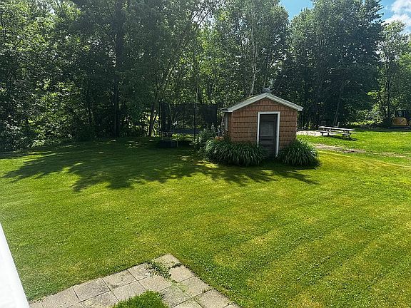 2nd image of 1936 Riverside Dr
