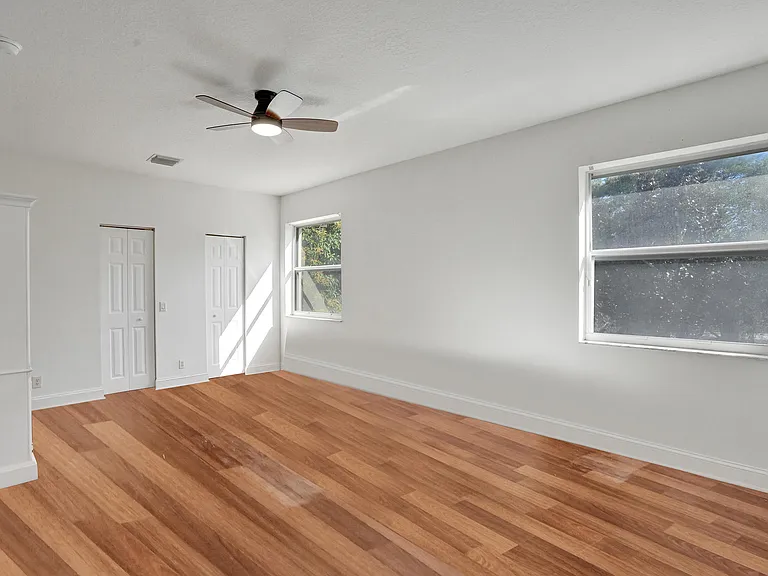 4214 NW 38th Dr — Photo 49