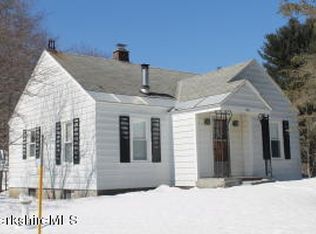 158 Bull Hill Rd, Pittsfield, MA 01237