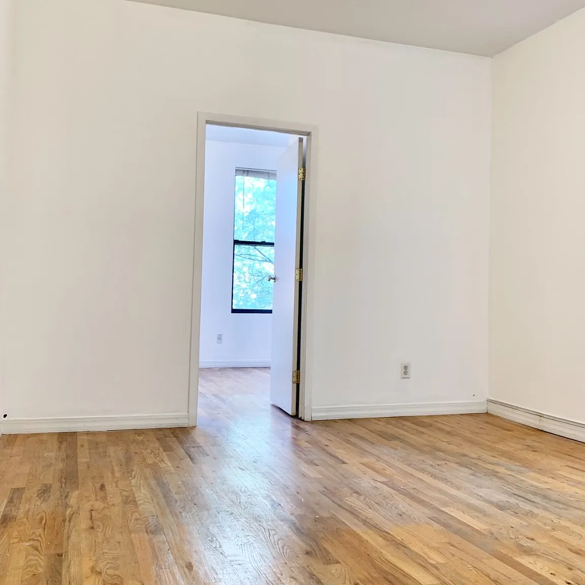 224 East 27th Street — Photo 4