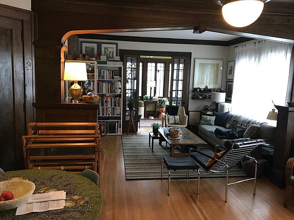 4th image of 1905 Portland Ave #D