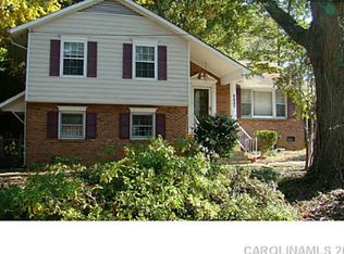 6607 Park South Dr, Charlotte, NC 28210