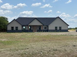 111 Ozro Rd, Maypearl, TX 76064