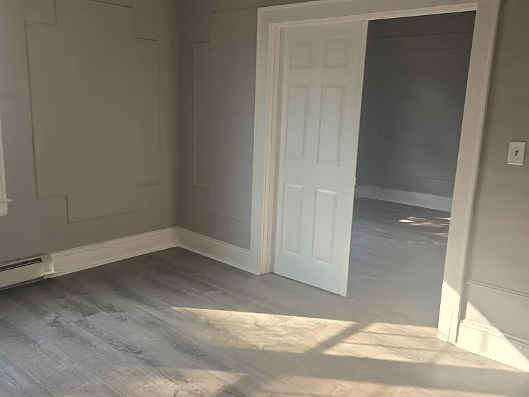 565 E Elm St #2 — Photo 7