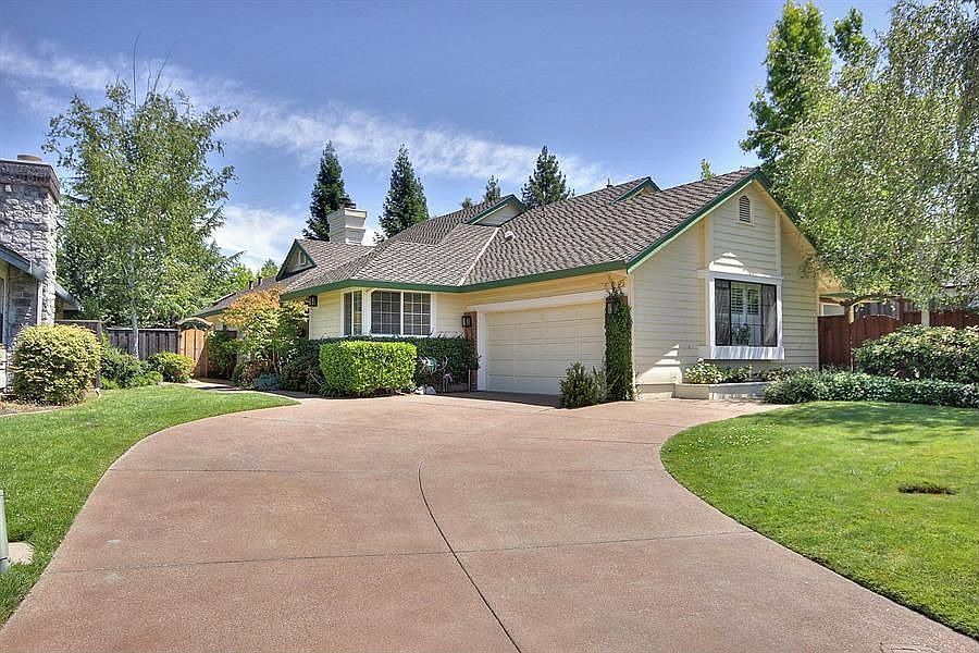 1st image of 4 Peralta Ct