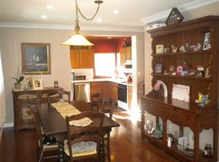 4 Forest Pl, Towaco, NJ 07082