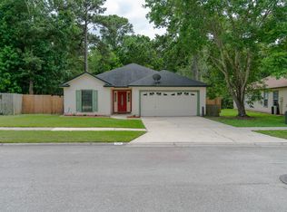 1114 Windy Willows Dr, Jacksonville, FL 32225