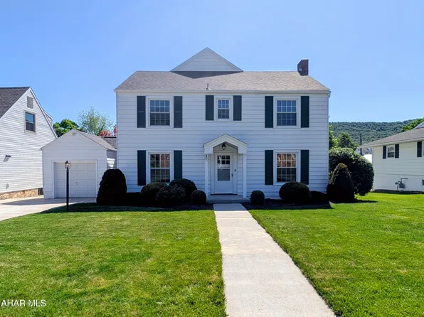 609 S Thomas St, Bedford, PA 15522