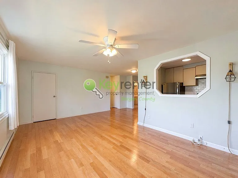 153 Maple Ave — Photo 3