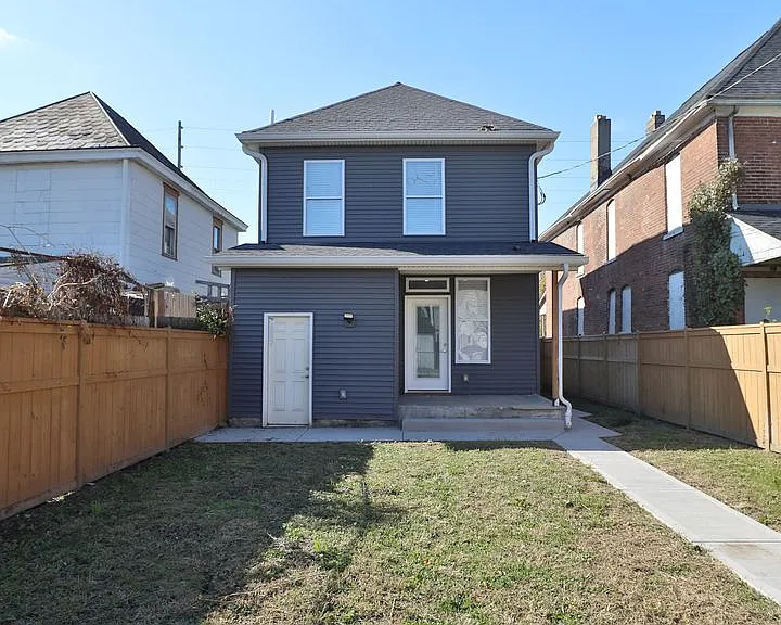 108 Hawkes Ave — Photo 33