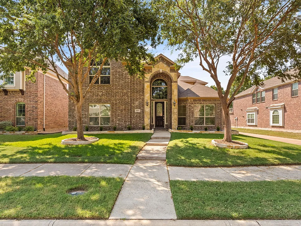 10437 Chantry Ln