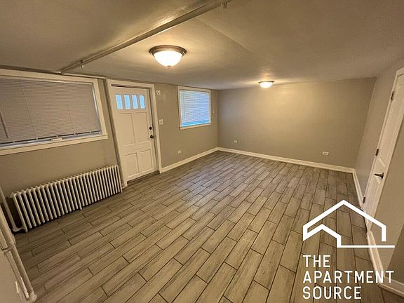 2nd image of 2229 N Harlem Ave #B