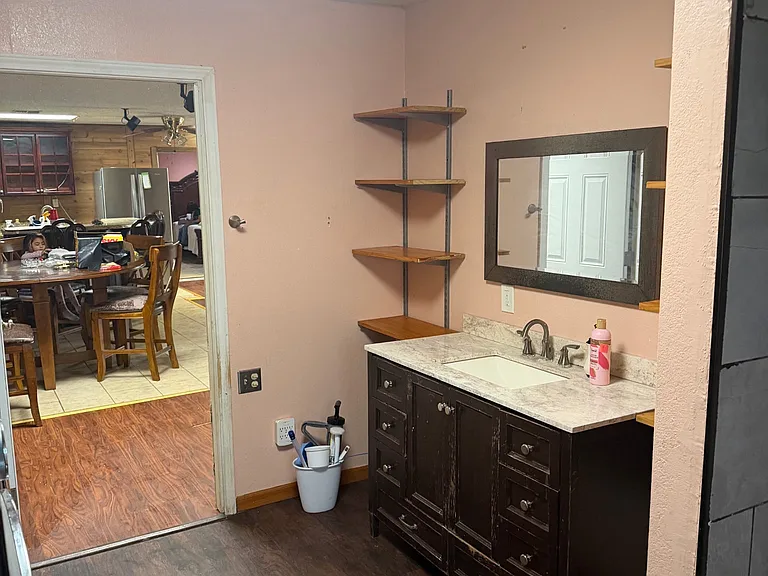 29004 FM 803 — Photo 7