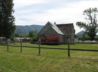 1411 Rogue River Hwy, Grants Pass, OR