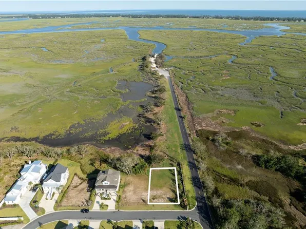 525 Conservation Dr, Saint Simons Island, GA 31522