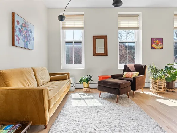 30-34 E Concord St Unit 16, Boston, MA 02118