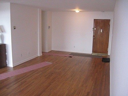 5th image of 212 Fulton St APT 2D