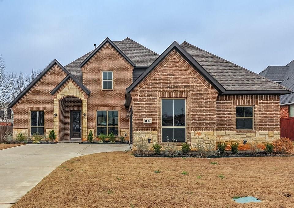 1st image of 2600 Kuykendall Dr