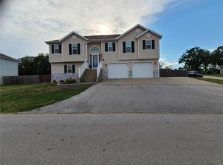 23710 Risen Rd, Waynesville, MO 65583