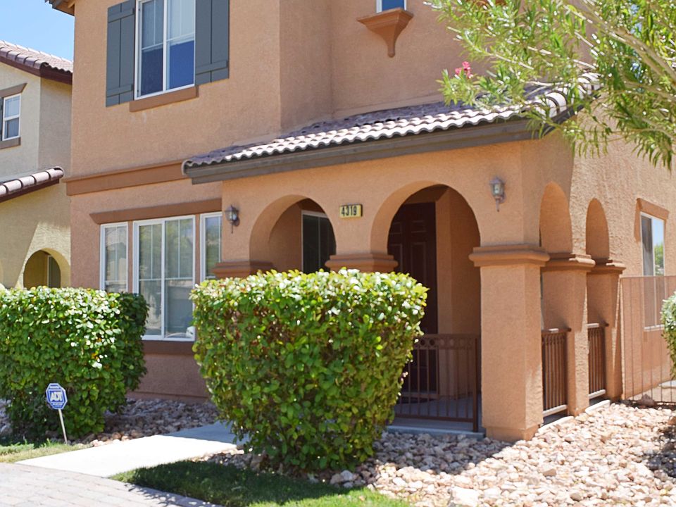 1st image of 4319 Hera Temple Ave