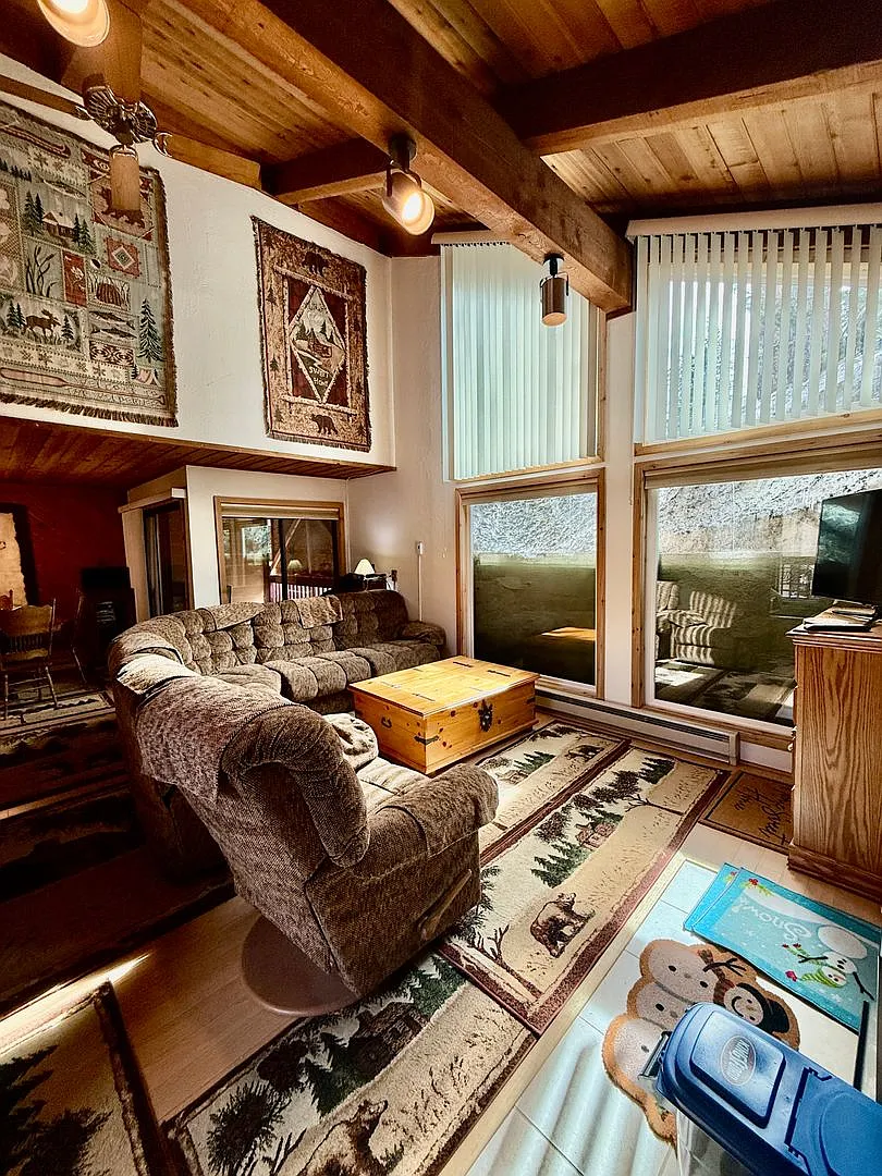 Fully Furnished 2BD/2BA Mountain Townhome | Cozy Pellet Stove | Parking Included — Photo 4