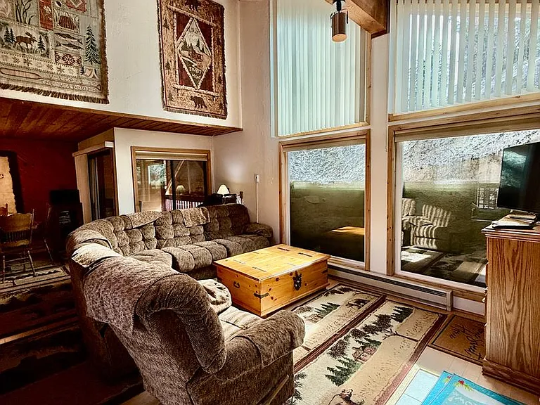 273 Rainbow Ln #12-2364 — Photo 4