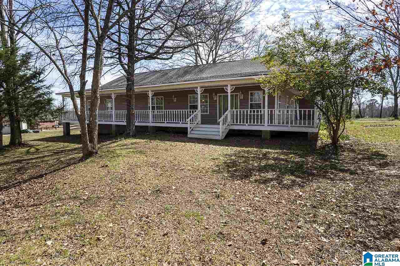 802 Oak St Thorsby Al 35171 Mls 1278914 Zillow