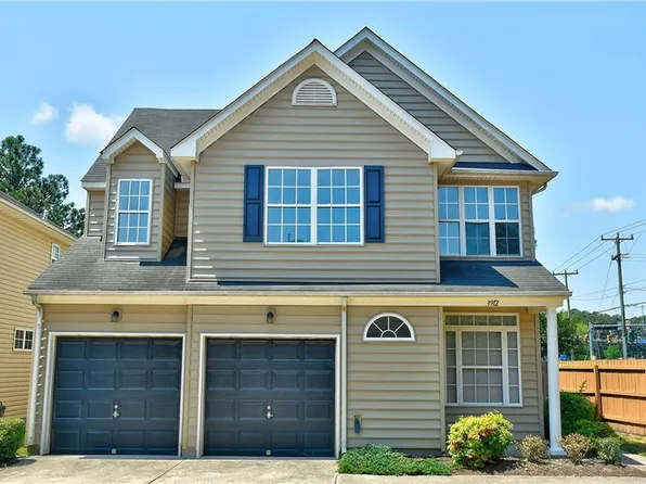 3912 River Breeze Cir, Chesapeake, VA 23321