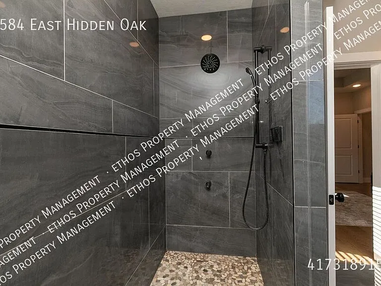 4584 E Hidden Oak St — Photo 17