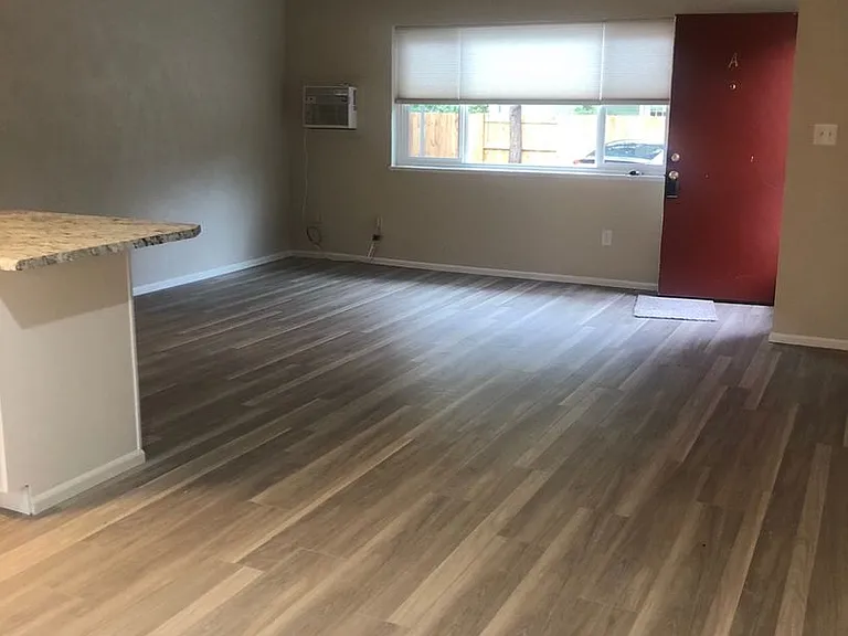 R1257 SW Plummer Ave — Photo 16