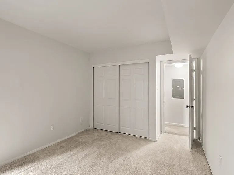 8511 Barrington Ct #S — Photo 22