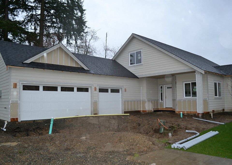 1st image of 20328 40th Ave E