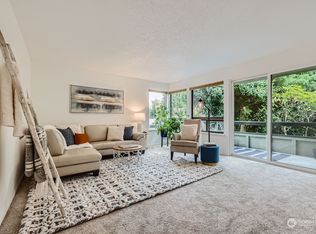 18910 8th Ave NW APT 221, Shoreline, WA