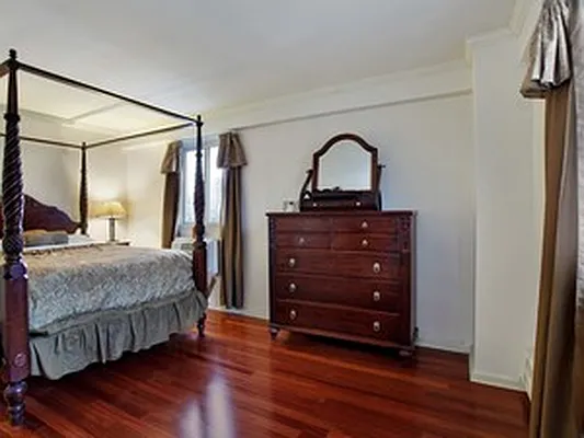 Sold by Corcoran | media 2