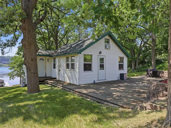 15588 E Munson Dr, Detroit Lakes, MN 56501