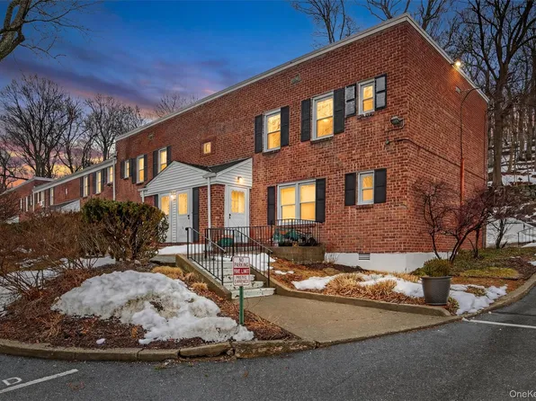 120 N Broadway #11C, Irvington, NY 10533