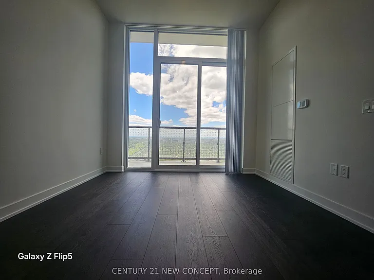 5858 Yonge St #Penthouse 26 — Photo 12