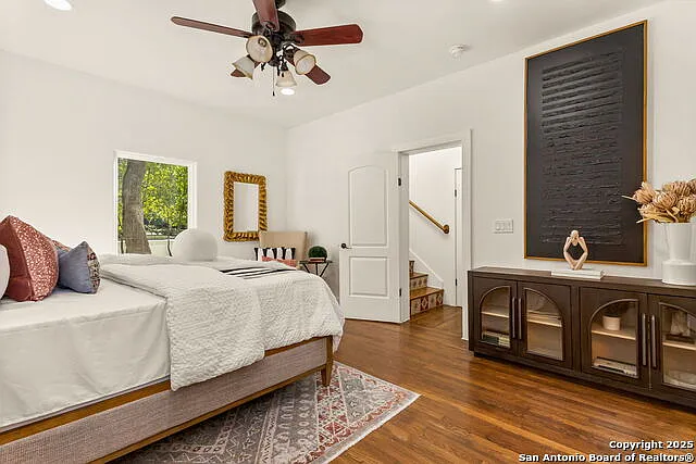 417 E Hildebrand Ave — Photo 13