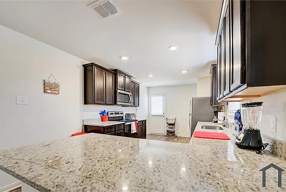 7289 Jebson Pass — Photo 5