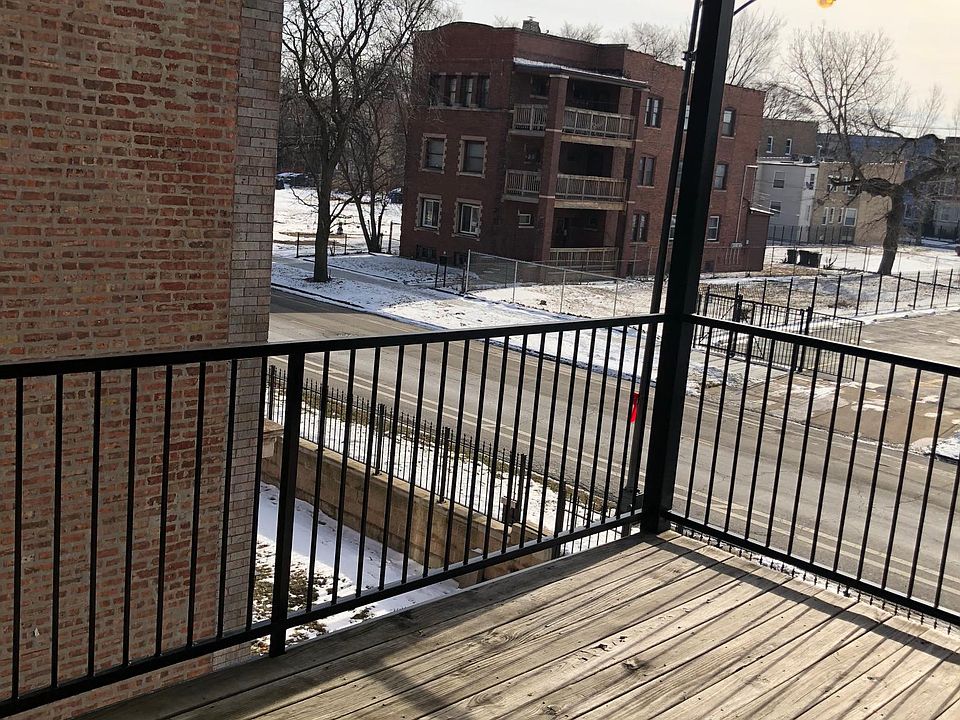 2nd image of 1408 E Marquette Rd #2