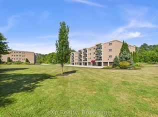 85 William St N #202, Brockton, ON N0G2V0