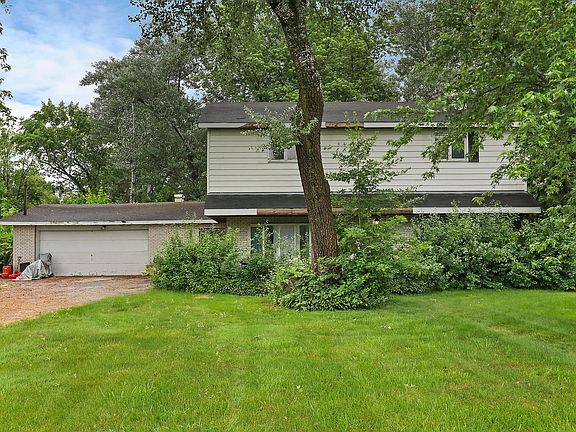 2nd image of 1920 Lockwood Dr