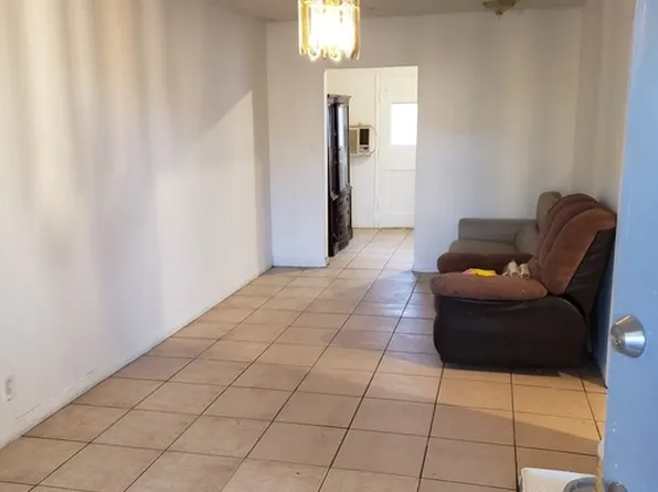 1101 E Clark Ave, Las Vegas, NV 89101