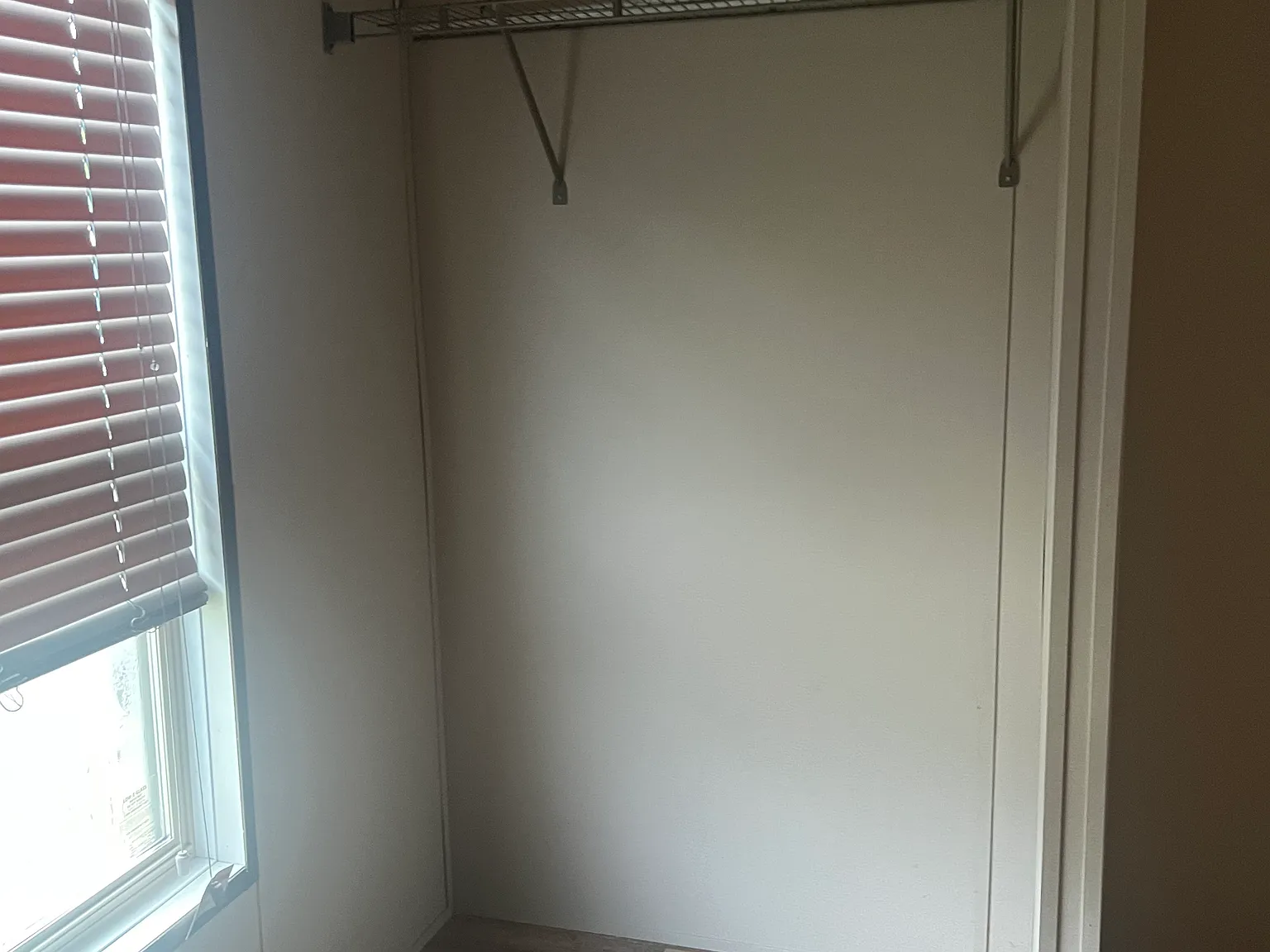 2 bed, $850 — Photo 2