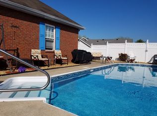 148 Hampton Pl, Gallatin, TN 37066