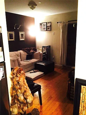 Rented by Kian Realty | media 17