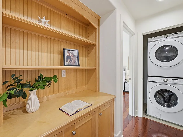 582 Ginkgo Ter — Photo 15