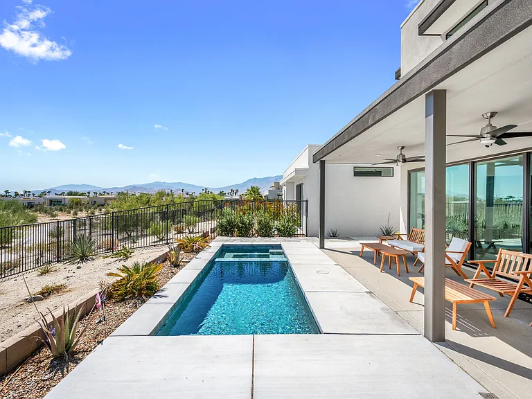 3618 Taylor Dr — Photo 53